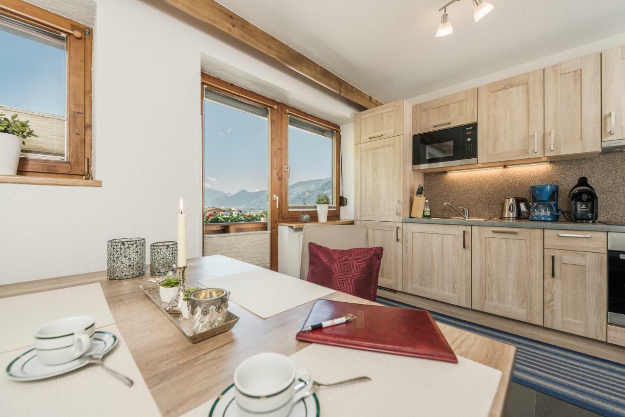 Haus Christine Ξενοδοχείο Ried im Zillertal Εξωτερικό φωτογραφία